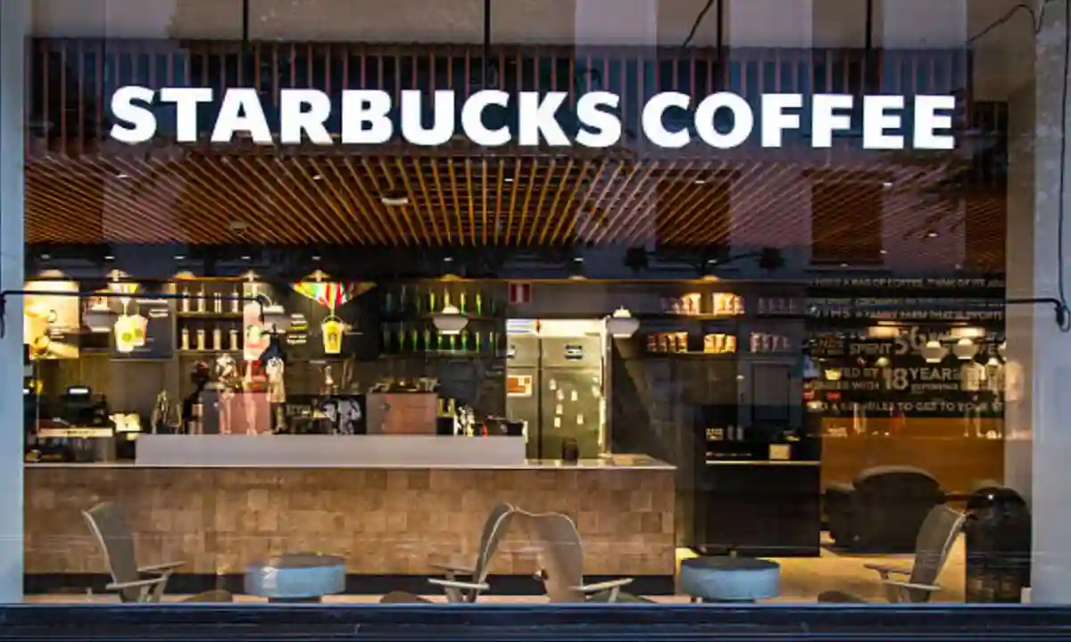 How Starbucks Becomes Top Coffee Brand